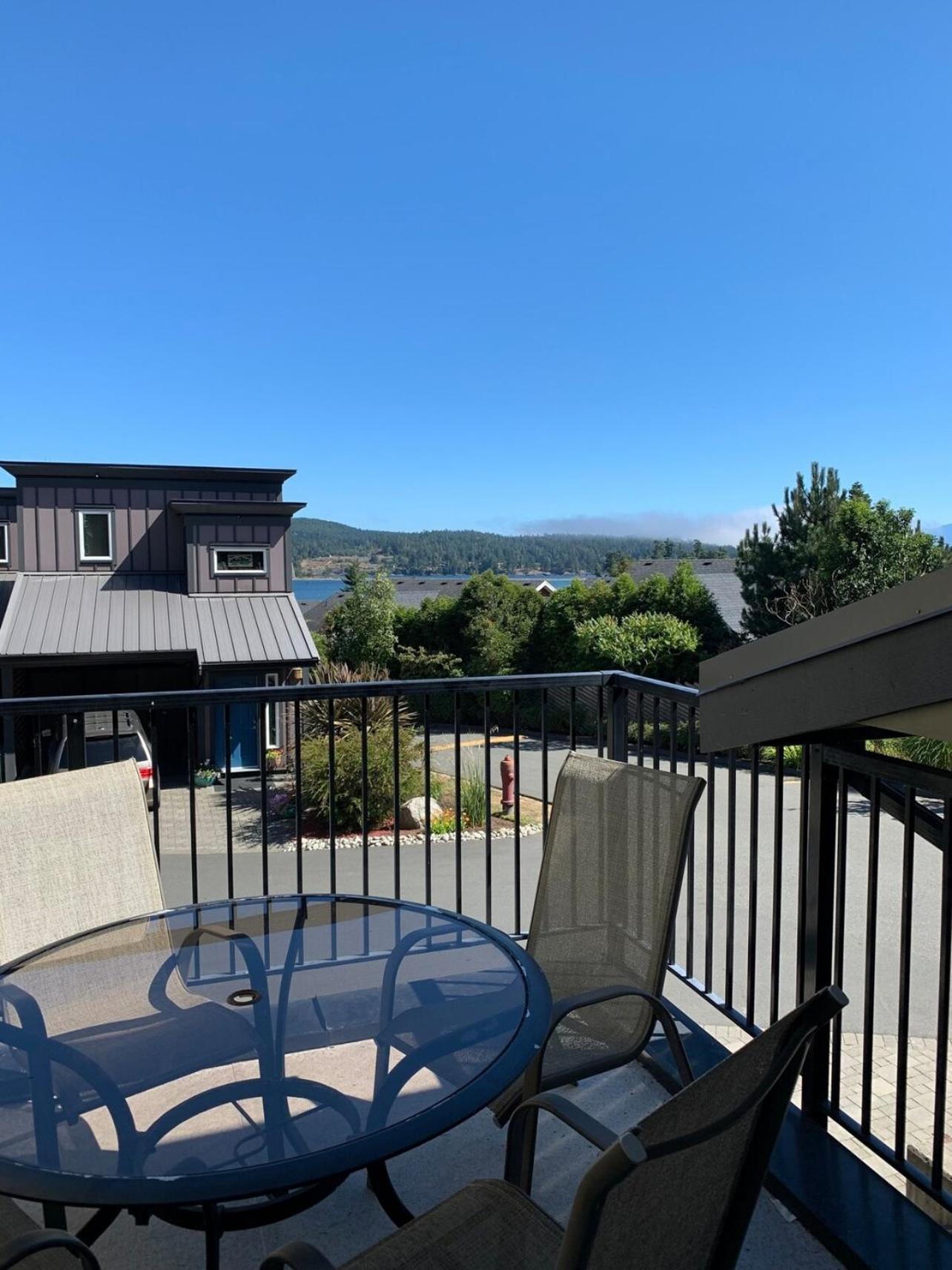 Race Rocks Townhouse - Sooke Villa Exterior foto